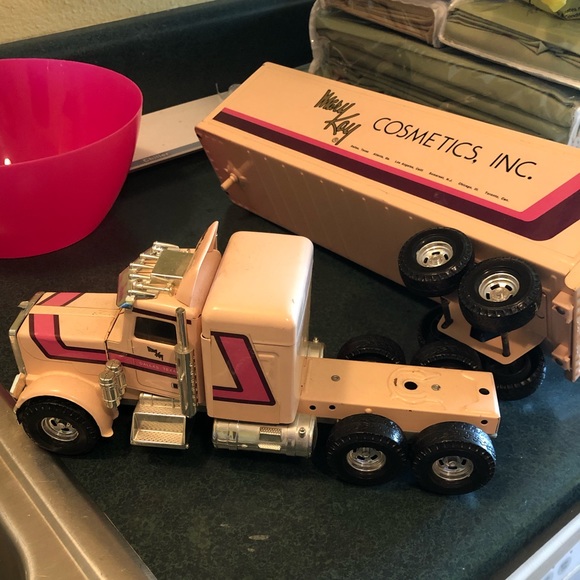 Mary Kay Other - Mary Kay Semi Truck